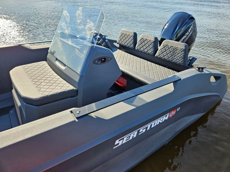 Lanchas HDPE SeaStorm